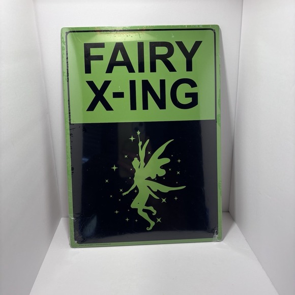 Metal Fairy Crossing Sign‎ Green Tin Wall Decor - Picture 1 of 3